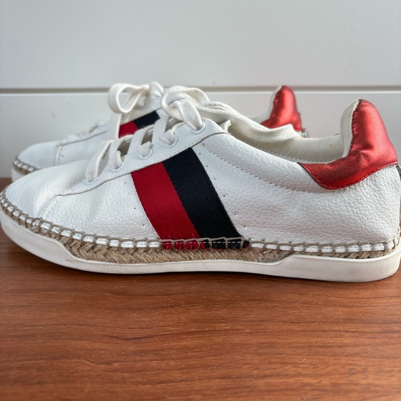 Steve Madden Women's Lex Espadrille White Sneakers Shoes Stripes 6 M EUC Classic - Picture 8 of 9